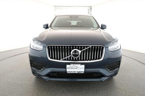 2020 Volvo XC90 T5 Momentum