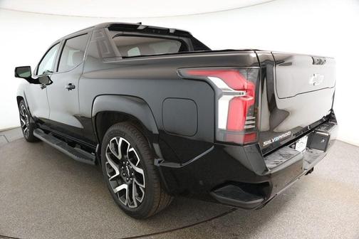 2024 Chevrolet Silverado EV First-Edition RST 4WD