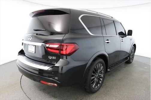 2024 INFINITI QX80 SENSORY AWD