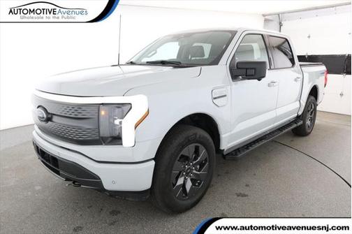 2023 Ford F-150 Lightning XLT