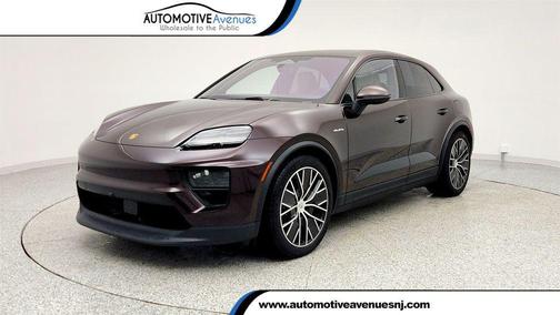 2025 Porsche Macan 4S