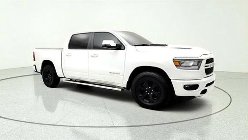 Bright White Clearcoat 2024 RAM 1500 Laramie