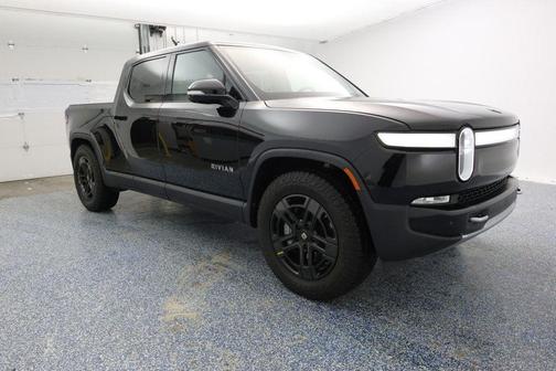 2023 Rivian R1T Adventure Dual-Motor Large Pack