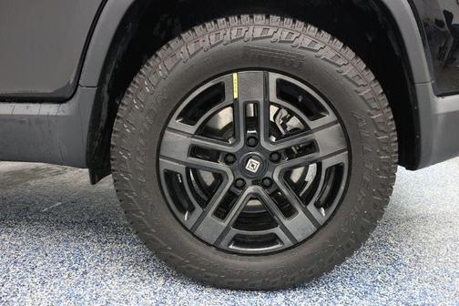 2023 Rivian R1T Adventure Dual-Motor Large Pack