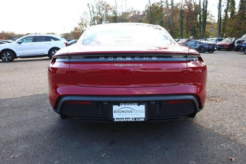 2024 Porsche Taycan 4S