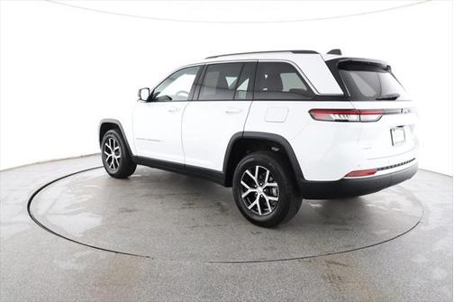2023 Jeep Grand Cherokee Limited X