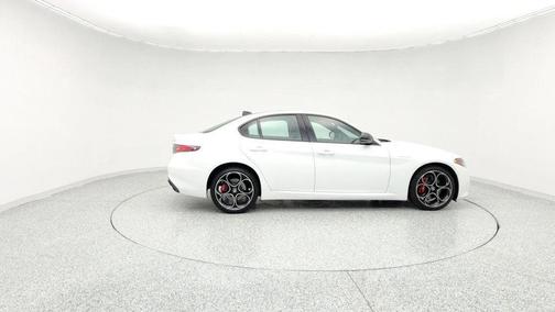 2025 Alfa Romeo Giulia AWD