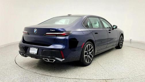 2023 BMW 760 i xDrive