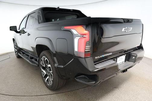 2024 Chevrolet Silverado EV First-Edition RST 4WD