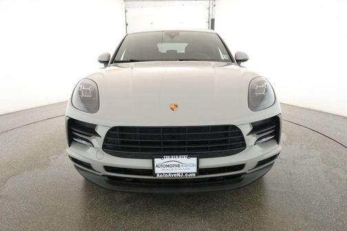 2021 Porsche Macan AWD