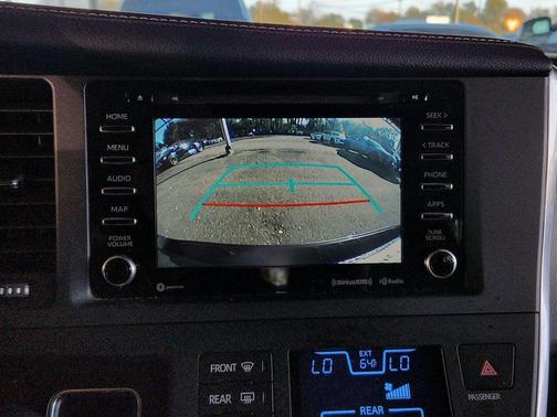 2019 Toyota Sienna XLE Premium
