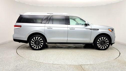 2022 Lincoln Navigator Black Label