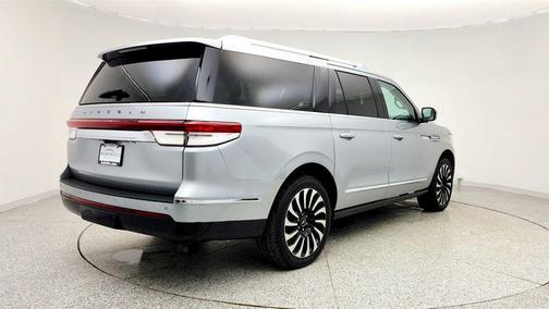 2022 Lincoln Navigator Black Label