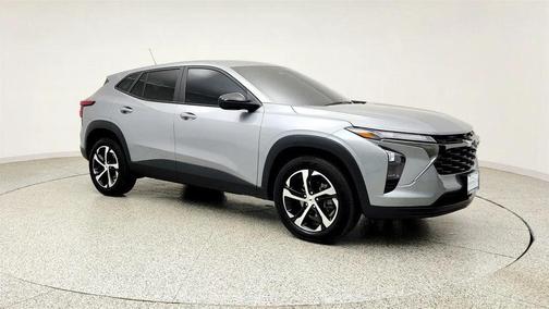 Sterling Gray Metallic 2025 Chevrolet Trax FWD 1RS