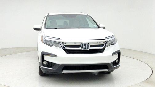 2022 Honda Pilot Touring 8-Passenger
