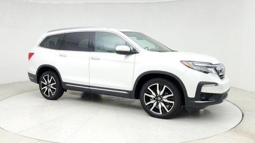 2022 Honda Pilot Touring 8-Passenger