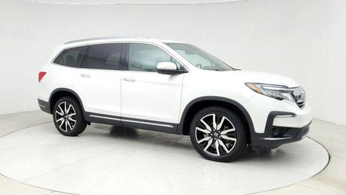 2022 Honda Pilot Touring 8-Passenger