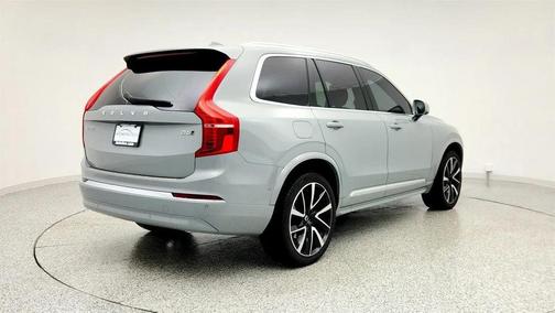2024 Volvo XC90 B6 Ultimate Bright Theme 7-Seater