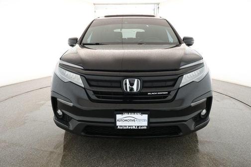 2021 Honda Pilot AWD Black Edition