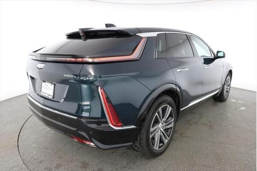 2024 Cadillac LYRIQ Luxury w/1SC