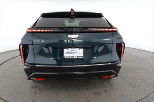 2024 Cadillac LYRIQ Luxury w/1SC