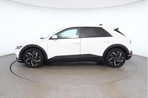 2024 Hyundai IONIQ 5 SE