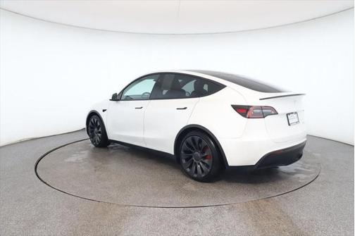 2023 Tesla Model Y Performance Dual Motor All-Wheel Drive