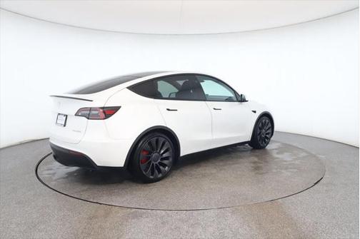 2023 Tesla Model Y Performance Dual Motor All-Wheel Drive