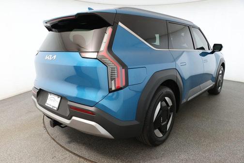2024 Kia EV9 Wind