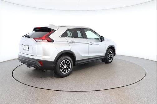 2022 Mitsubishi Eclipse Cross ES