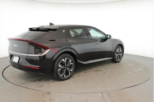 2022 Kia EV6 Wind