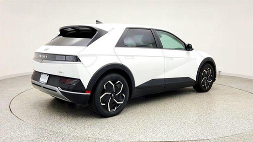 Atlas White 2023 Hyundai IONIQ 5 SEL