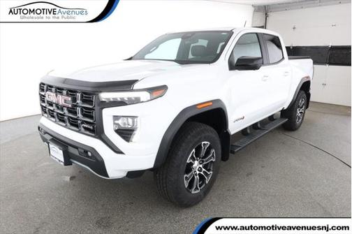 2023 GMC Canyon Base