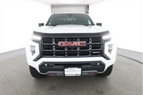 2023 GMC Canyon Base