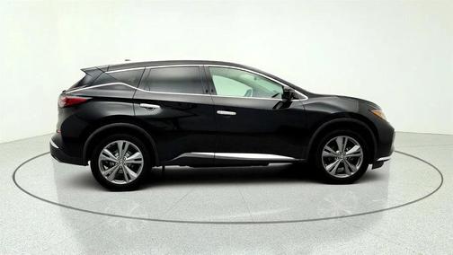 Magnetic Black Pearl 2019 Nissan Murano Platinum