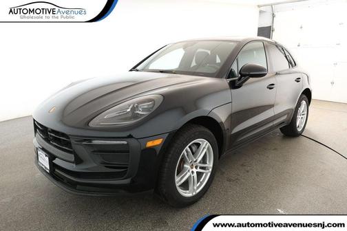 2024 Porsche Macan Base