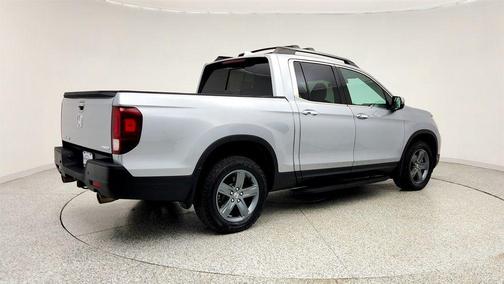 Lunar Silver Metallic 2023 Honda Ridgeline RTL-E