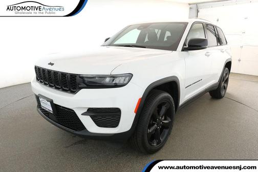 2023 Jeep Grand Cherokee Altitude