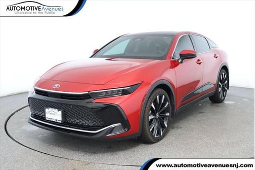 2023 Toyota Crown Platinum