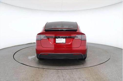 2023 Tesla Model X Standard Range