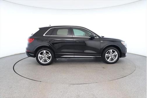 2021 Audi Q3 45 S line Premium Plus