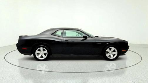 Brilliant Black Crystal Pearlcoat 2010 Dodge Challenger R/T