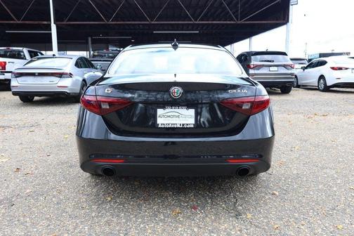 2022 Alfa Romeo Giulia Sprint