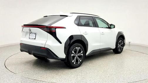 2024 Toyota bZ4X XLE