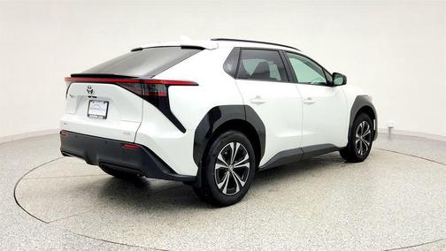 2024 Toyota bZ4X XLE