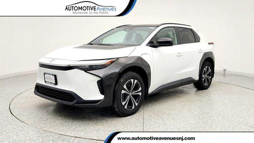 2024 Toyota bZ4X XLE