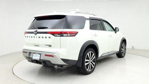 2023 Nissan Pathfinder Platinum 4WD