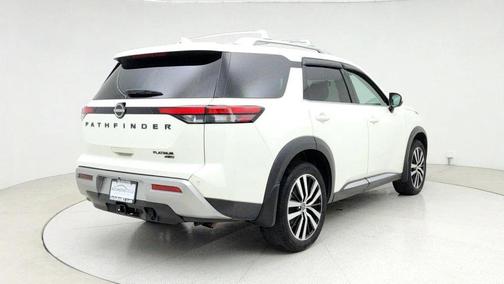 2023 Nissan Pathfinder Platinum 4WD