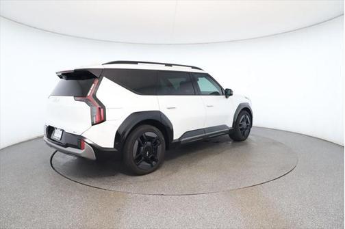 2024 Kia EV9 GT-Line