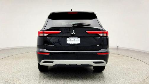 2022 Mitsubishi Outlander SE 2.5 2WD